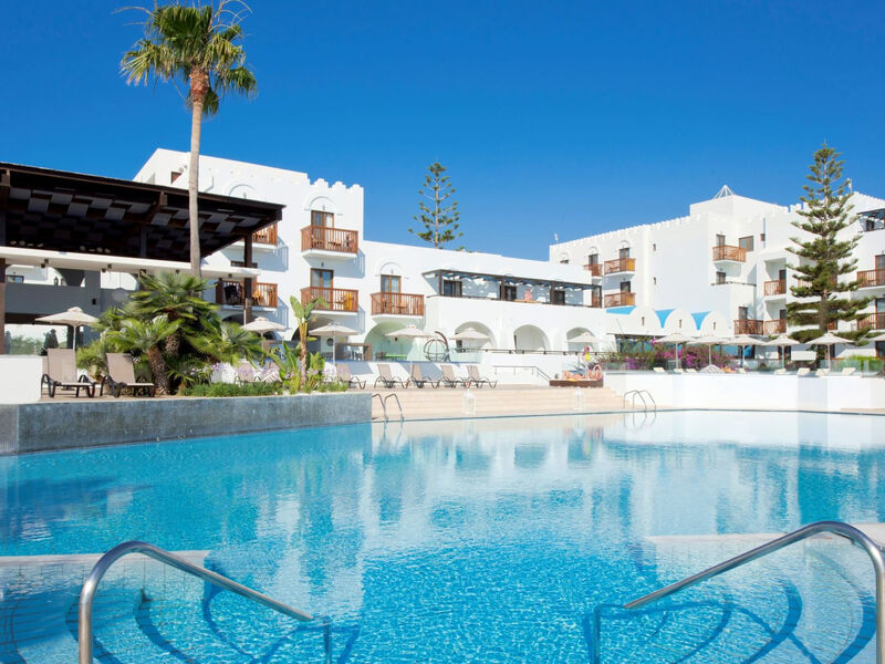 Tui Blue Oceanis Beach Resort & Spa