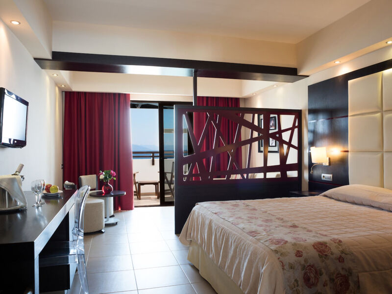 Tui Blue Oceanis Beach Resort & Spa