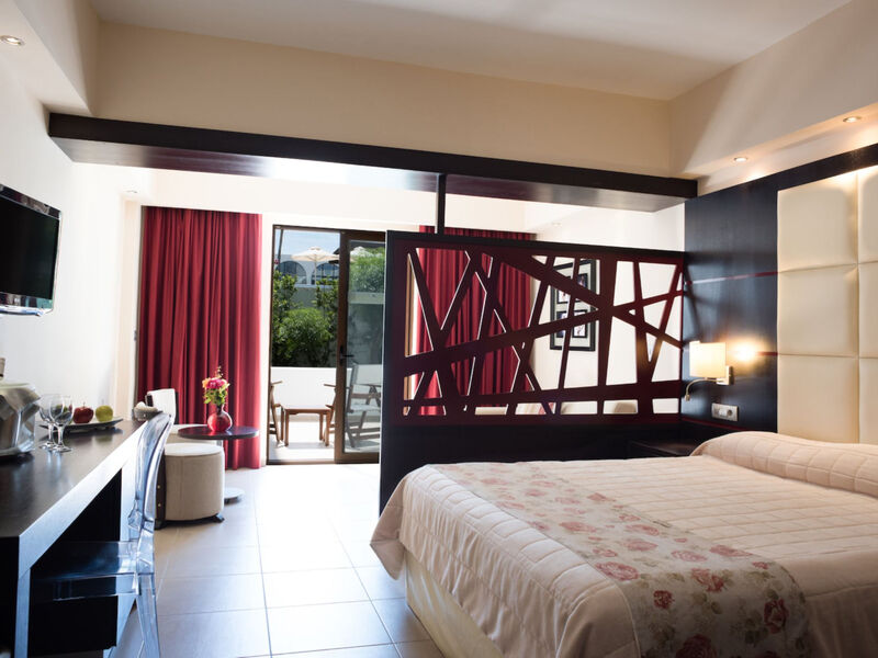 Tui Blue Oceanis Beach Resort & Spa