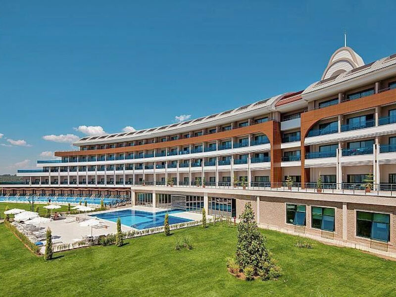 Tui Magic Life Jacaranda