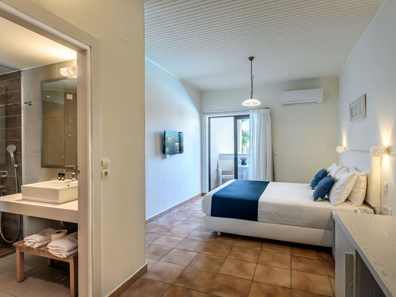 Tui Suneo Althea Village