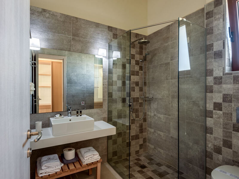 Tui Suneo Althea Village