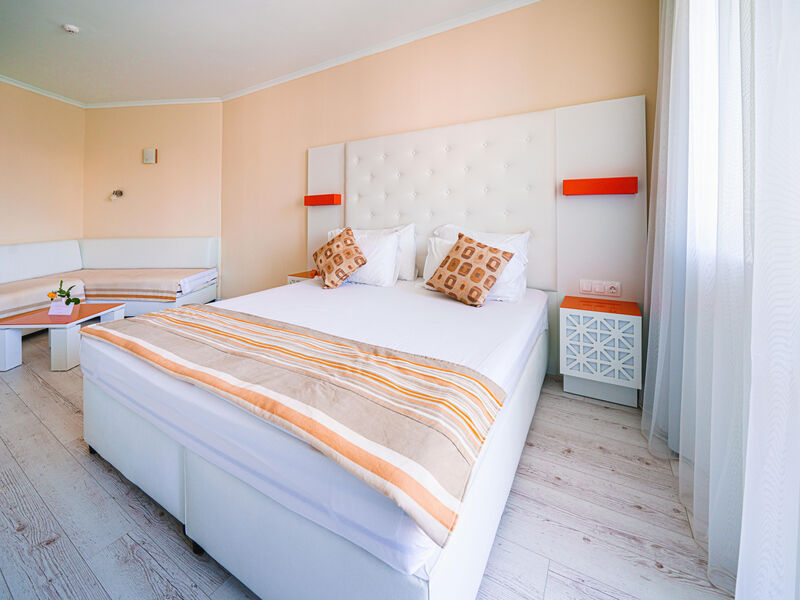 Tui Suneo Serenity Bay 