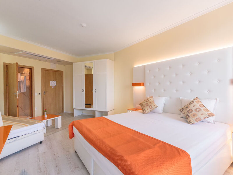 Tui Suneo Serenity Bay 