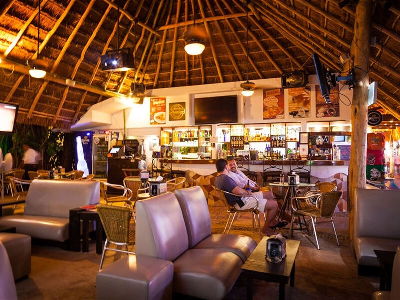 Tukan Hotel & Beach Club