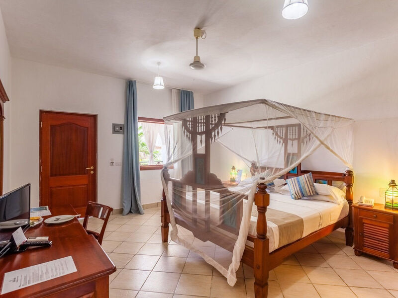 Twiga Beach Resort & Spa