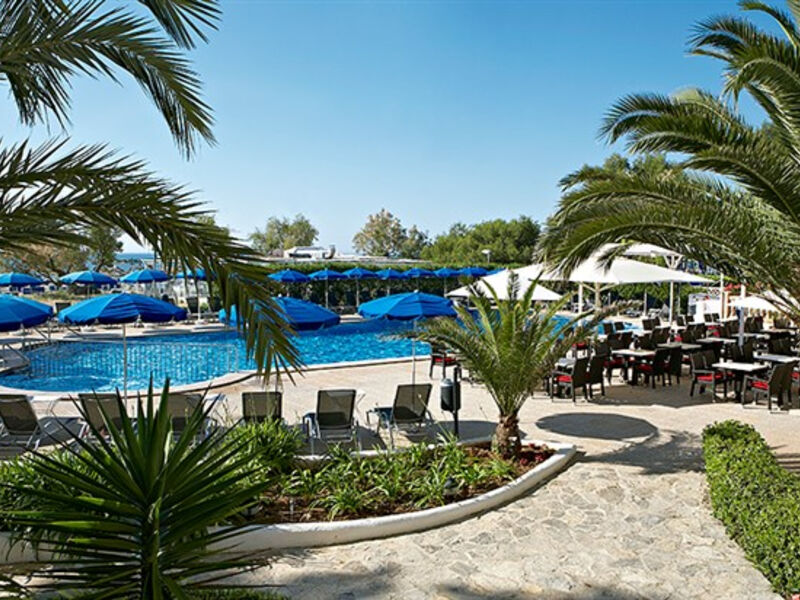Universal Castell Royal