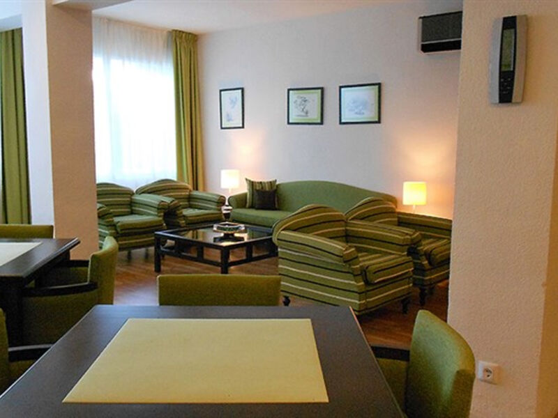 Universal Castell Royal