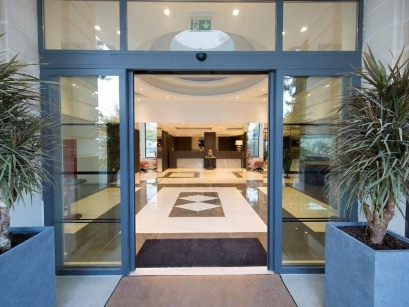 Urban Valley Resort & Spa