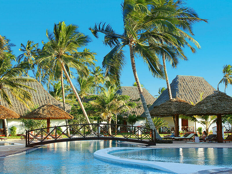 Uroa Bay Beach Resort