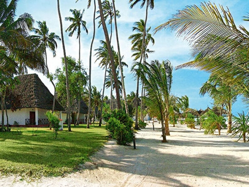 Uroa Bay Beach Resort