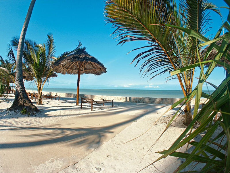 Uroa Bay Beach Resort