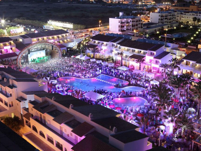 USHUAIA Ibiza Beach