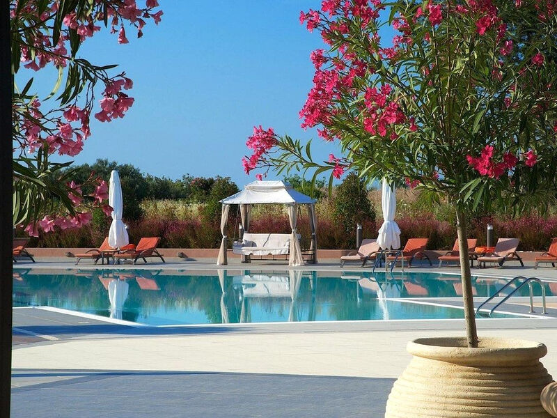 Utopia Resort & Spa