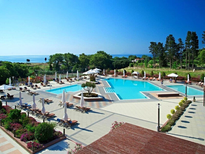 Utopia Resort & Spa