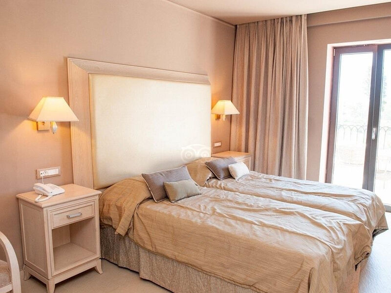 Utopia Resort & Spa