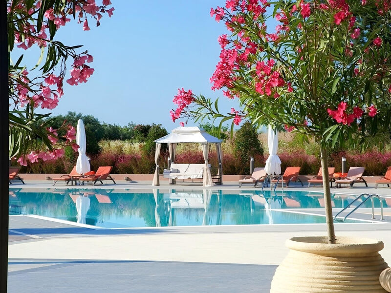 Utopia Resort & Spa