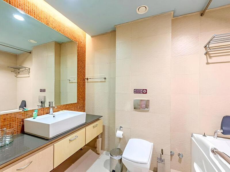 Utopia Resort & Spa