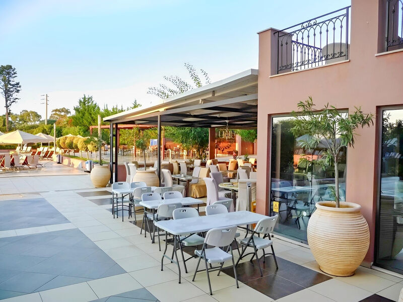 Utopia Resort & Spa