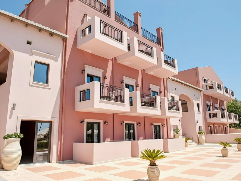 Utopia Resort & Spa