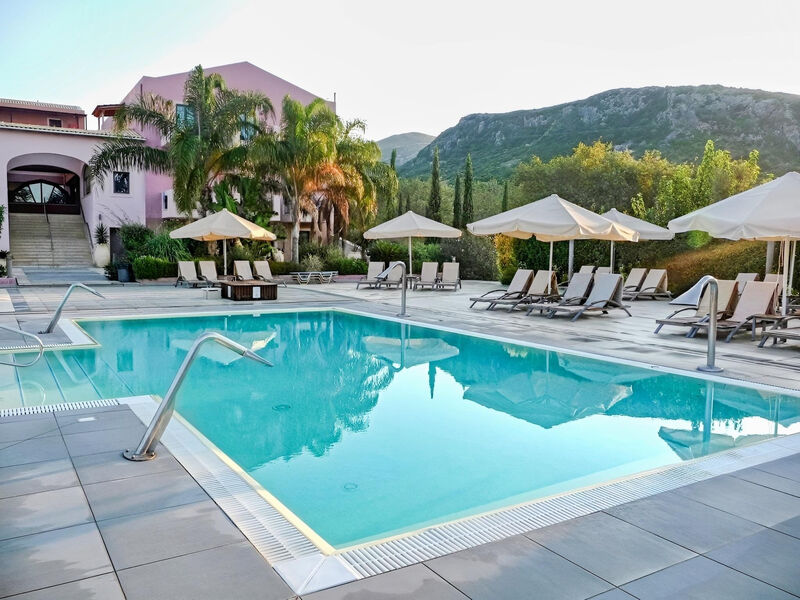 Utopia Resort & Spa