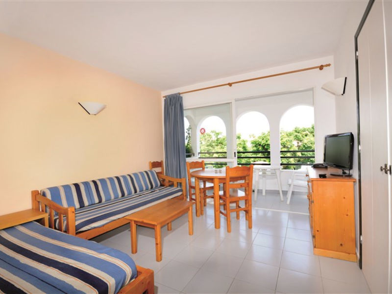 Vacances Menorca Resort