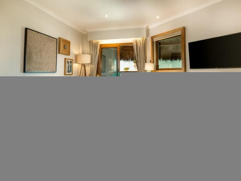 Valentin Imperial Riviera Maya