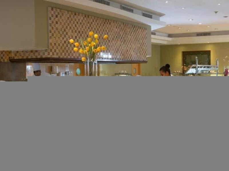 Valentin Imperial Riviera Maya