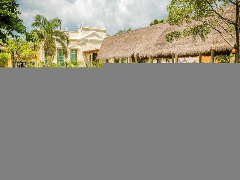 Valentin Imperial Riviera Maya