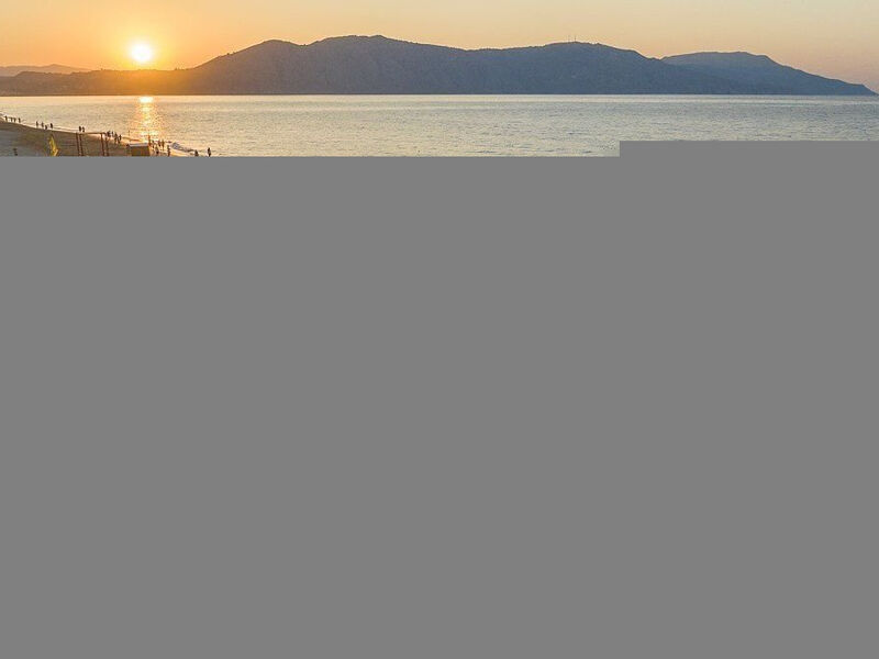 Vantaris Luxury Beach Resort