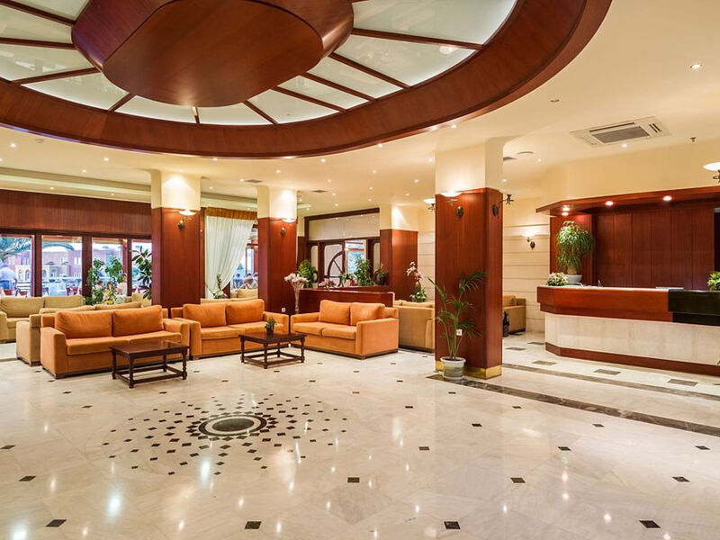 Vantaris Luxury Beach Resort