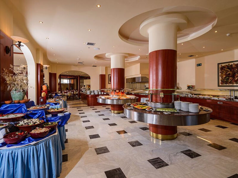 Vantaris Luxury Beach Resort