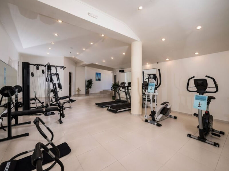 Vantaris Luxury Beach Resort