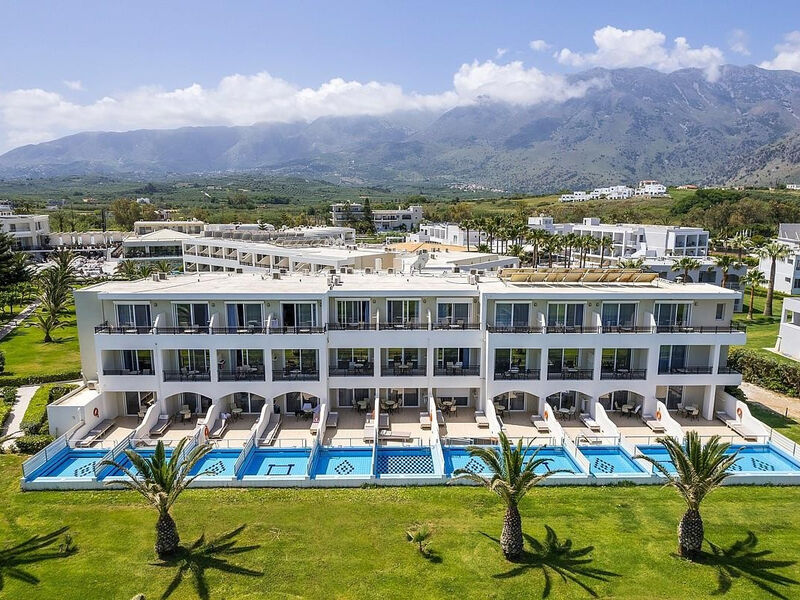 Vantaris Palace