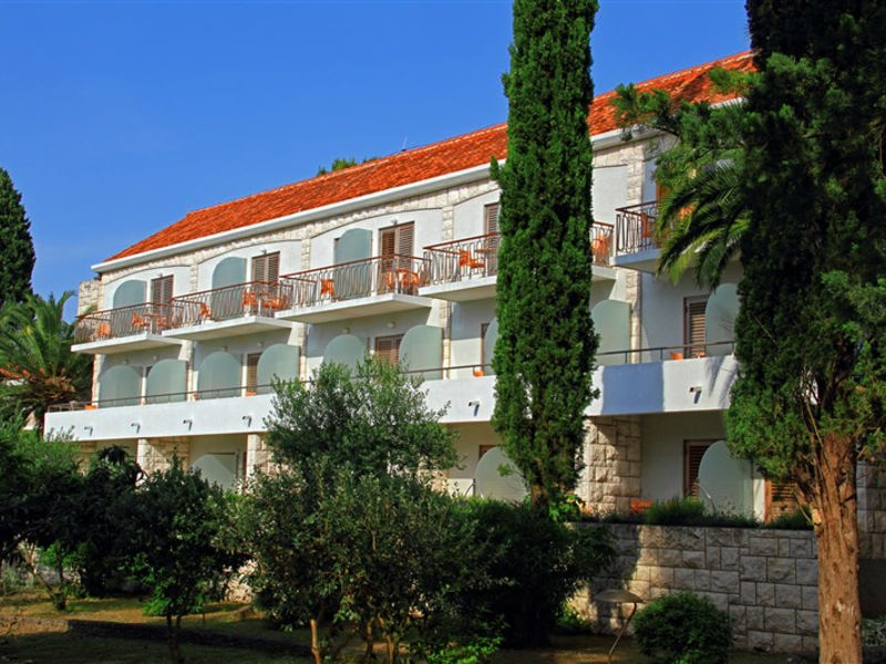 Tourist Resort Velaris