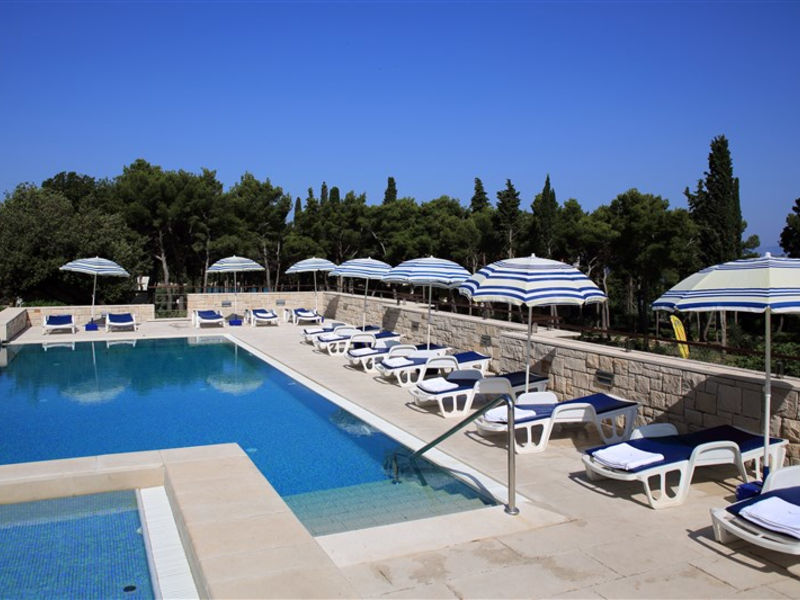 Tourist Resort Velaris