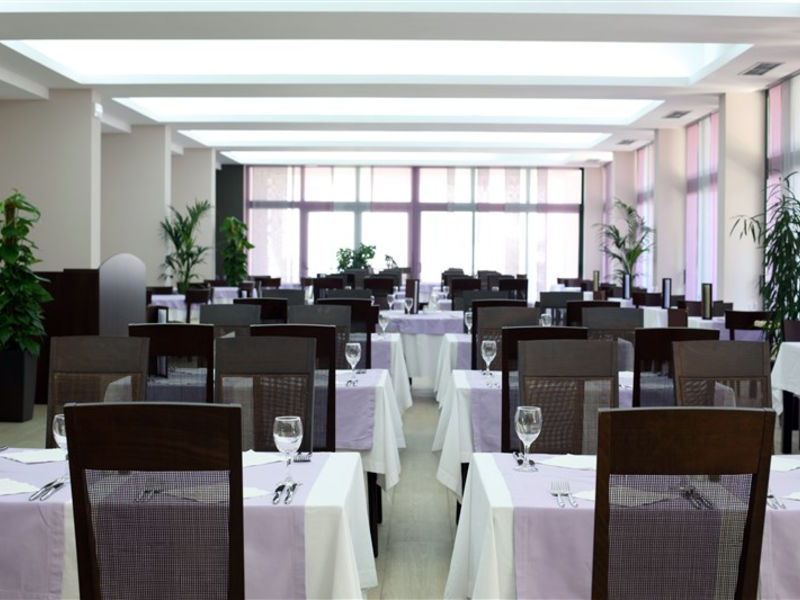 Tourist Resort Velaris