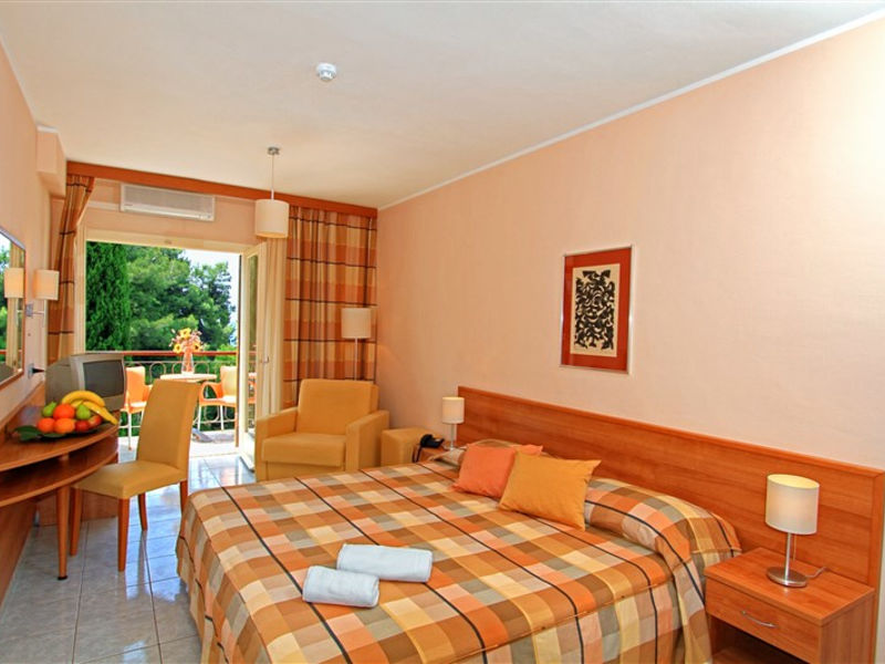 Tourist Resort Velaris