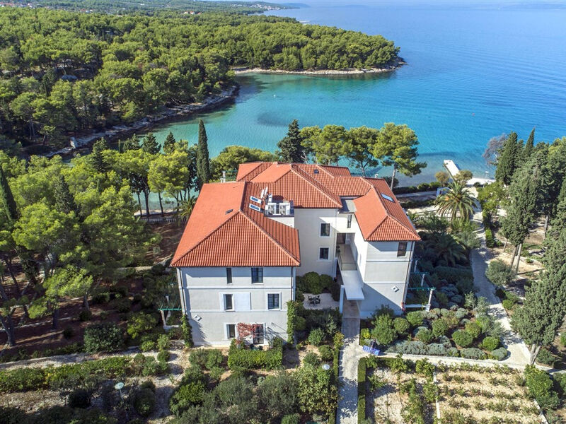 Aminess Velaris Resort