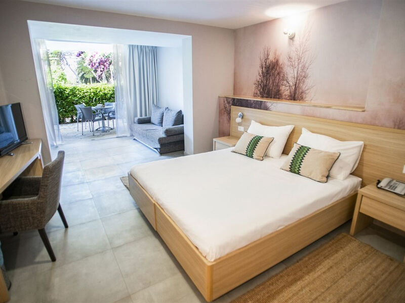 Aminess Velaris Resort