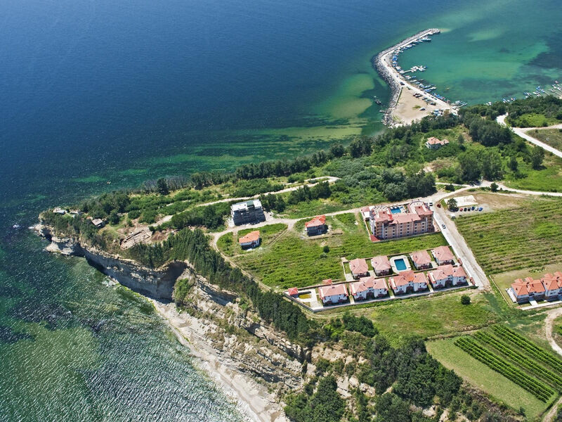 Vemara Club
