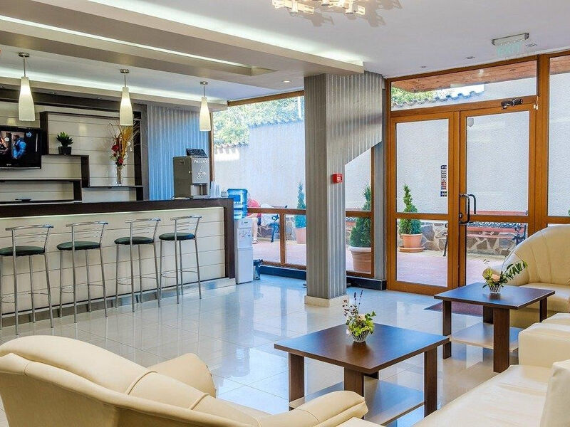 Vemara Club