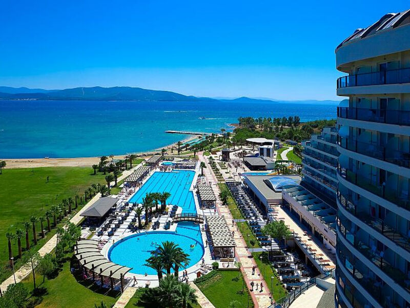 Venosa Beach Resort & Spa