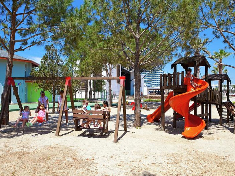 Venosa Beach Resort & Spa