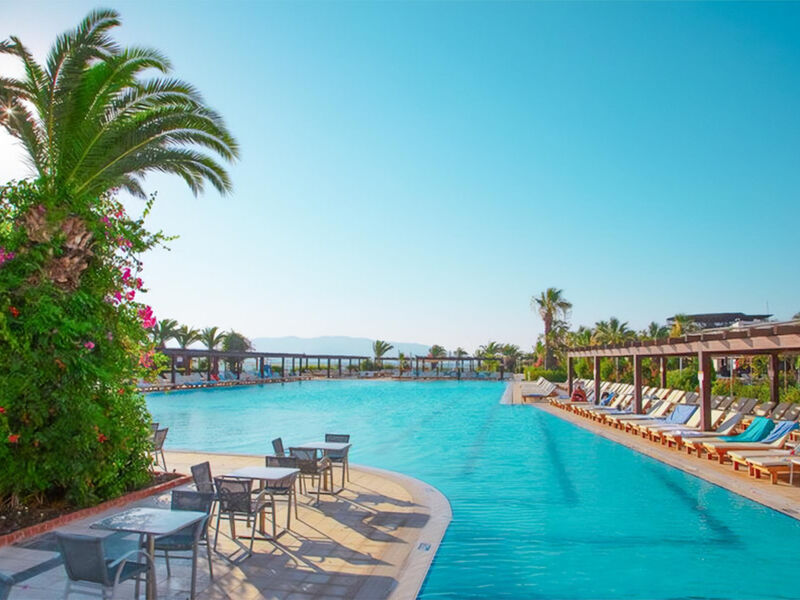Venosa Beach Resort & Spa
