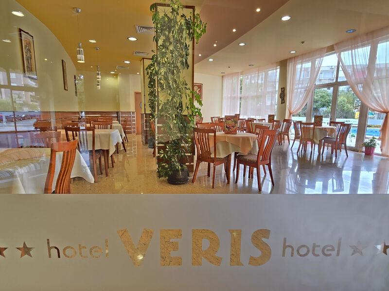 Veris