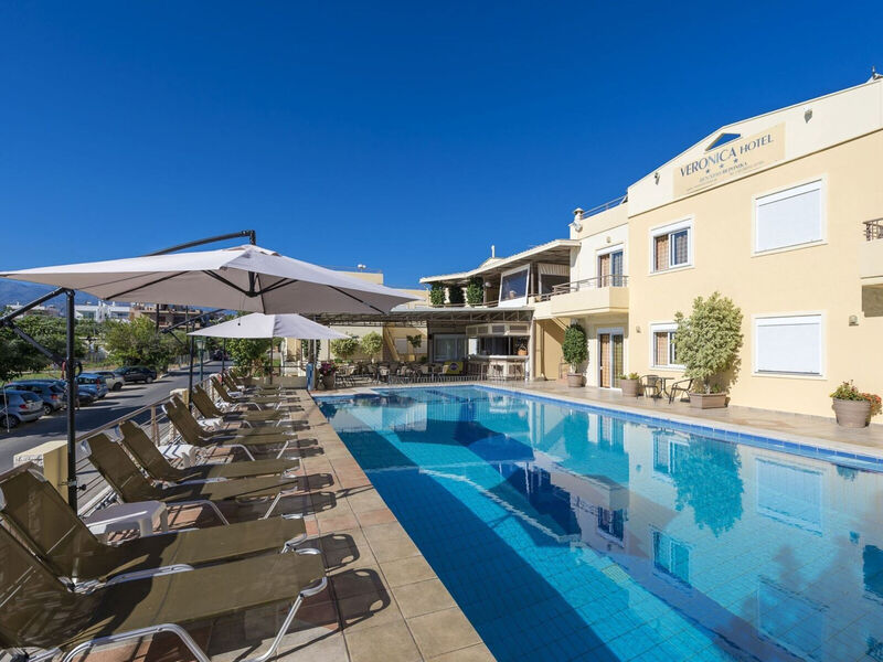 Veronica Hotel