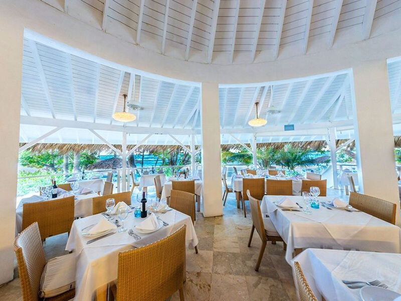 Vh Gran Ventana Beach Resor