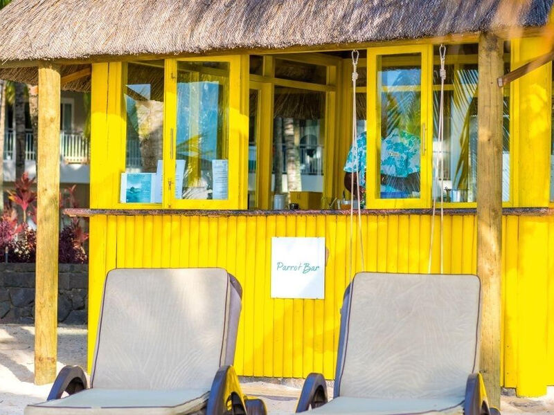 Victoria Beachcomber Resort & Spa