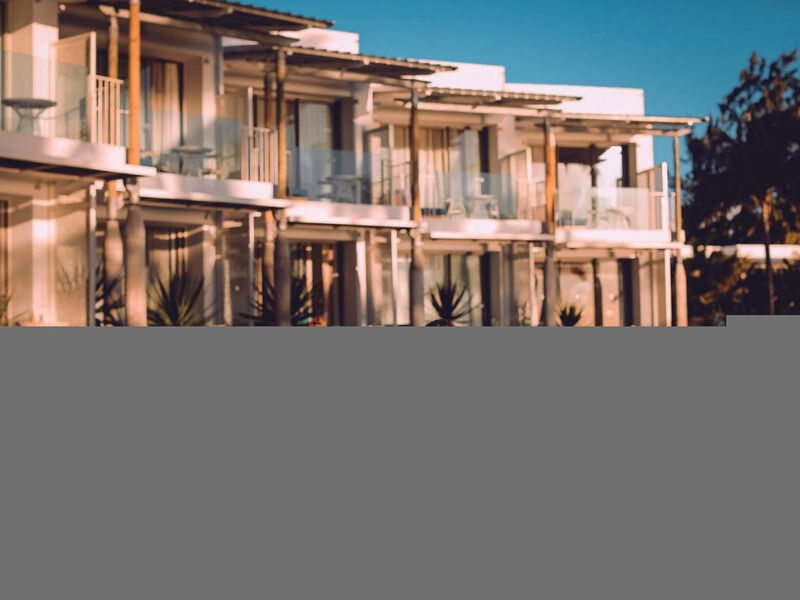 Victoria Beachcomber Resort & Spa